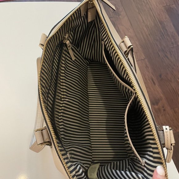 Kate Spade Kitt Large Tote - Picture 4 of 9